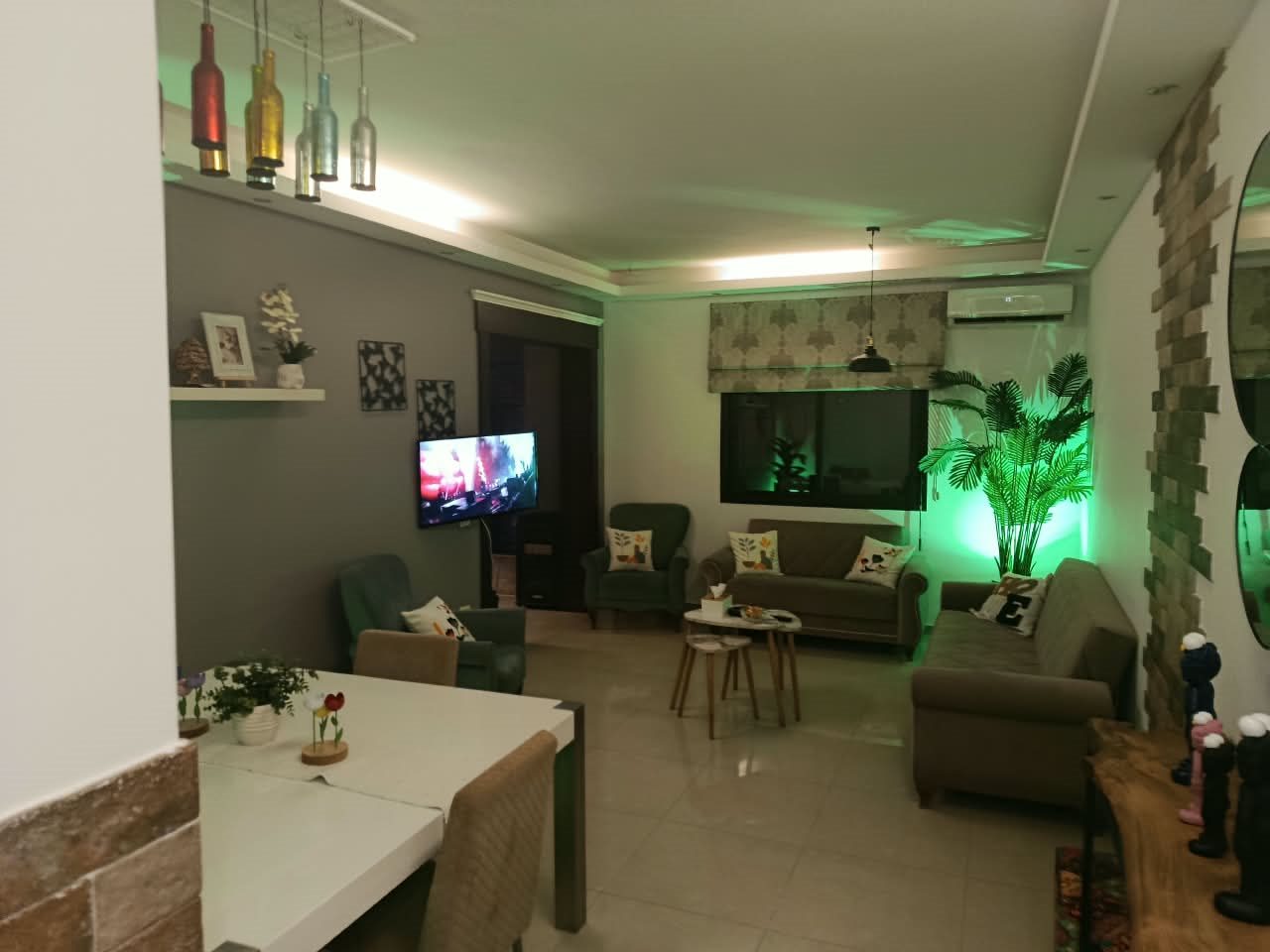 Ref (GH54.A.181)Property (apt,commercial etc...) for sale 

This property consists of the below:
3 apartments per floor 
 Building 4 floors 
 floor : - 2
Living room : 1
Dining room : 1
Salon : 1
Bedrooms : 2
Bathrooms : 2
Surface: 105 sm 2 
 125 sm plus cave 8 sm and balconies 
Parking : yes 

Bldg age : 13 years
Price? Negotiable : yes

Water 24h 

location :  fanar dekweneh
Price :  150 k

Brokerage fees: 2.5 % in case of selling / 1 month rental value in case of rent. 

For more info, kindly contact us on 71 66 55 71 / 71 788 178 or message us on WhatsApp with your full name and the reference number of the property and we will contact you the soonest.

I SOLD is a member of the Real Estate Syndicate of Lebanon (REAL)

I SOLD (Lebanon), Zalka Highway, Zalka 690 Bld. 6th Floor

عقار للبيع (شقة، عقار تجاري، إلخ...)

يتكون العقار مما يلي:
3 شقق في كل طابق
المبنى مكون من 4 طوابق
الطابق: الثاني (2)
غرفة معيشة: 1
غرفة طعام: 1
صالون: 1
غرف نوم: 2
حمامات: 2
المساحة: 105 متر مربع (أو 125 متر مربع بالإضافة إلى قبو بمساحة 8 أمتار مربعة وشرفات)
موقف سيارات: متوفر

عمر المبنى: 13 سنة
السعر قابل للتفاوض: نعم

توفر المياه على مدار 24 ساعة

الموقع: الفنار - الدكوانة
السعر: 150 ألفاً

رسوم الوساطه في حاله البيع ٢٫٥ ٪ وقيمة شهر في حالة الإيجار 

للمزيد من المعلومات، يرجى الاتصال بنا على  (71788178)(96171665571+) أو مراسلتنا على الواتساب مع الإسم الكامل والرقم المرجعي للعقار وسنتواصل معك في أقرب وقت

شركة  ( أي سولد )  عضو في نقابه الوسطاء والاستشاريين العقاريين في لبنان	 